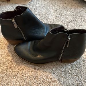 Kenzie black booties
